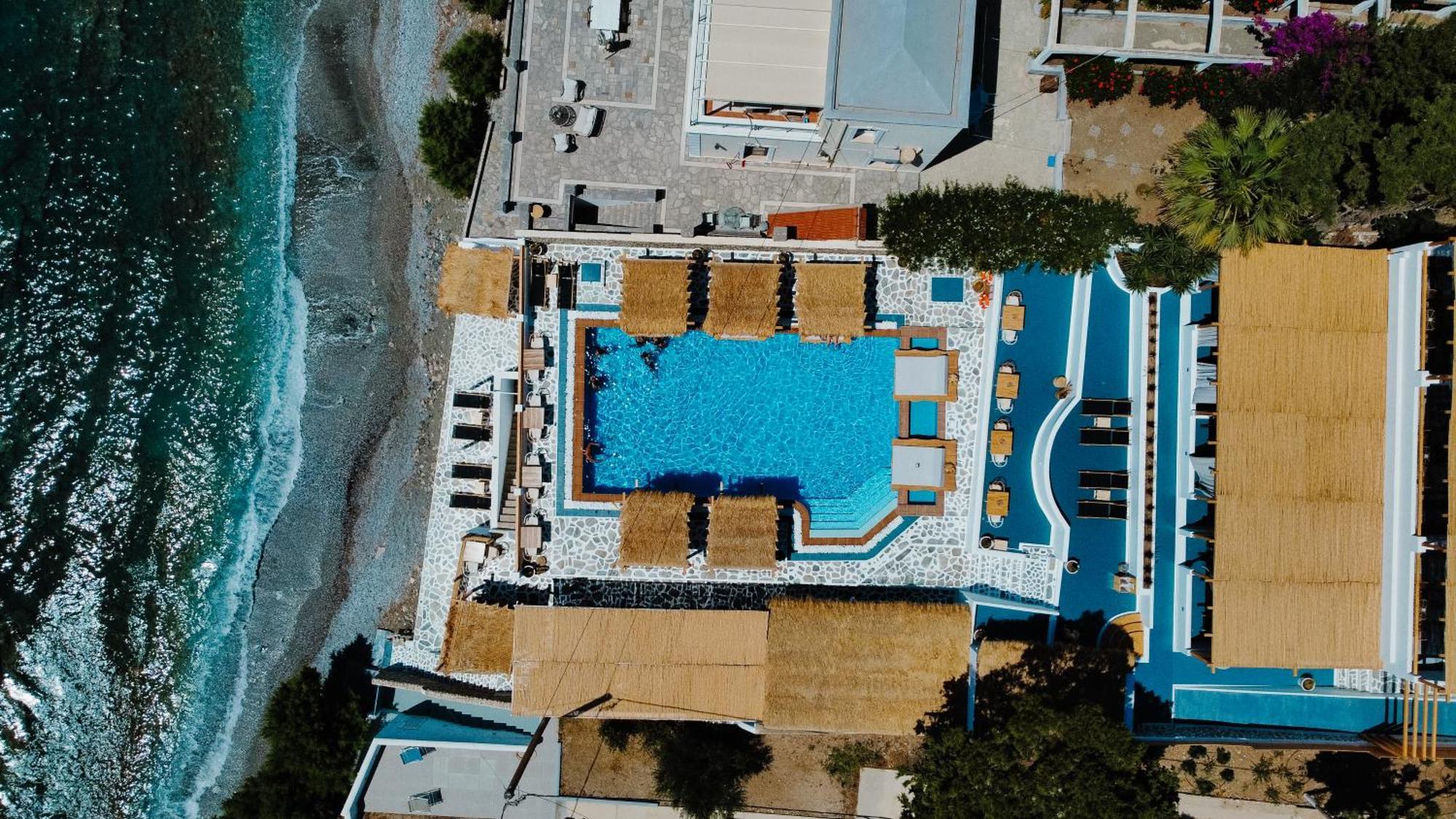 Spongia Hotel Suites & Spa Myrties ภายนอก รูปภาพ
