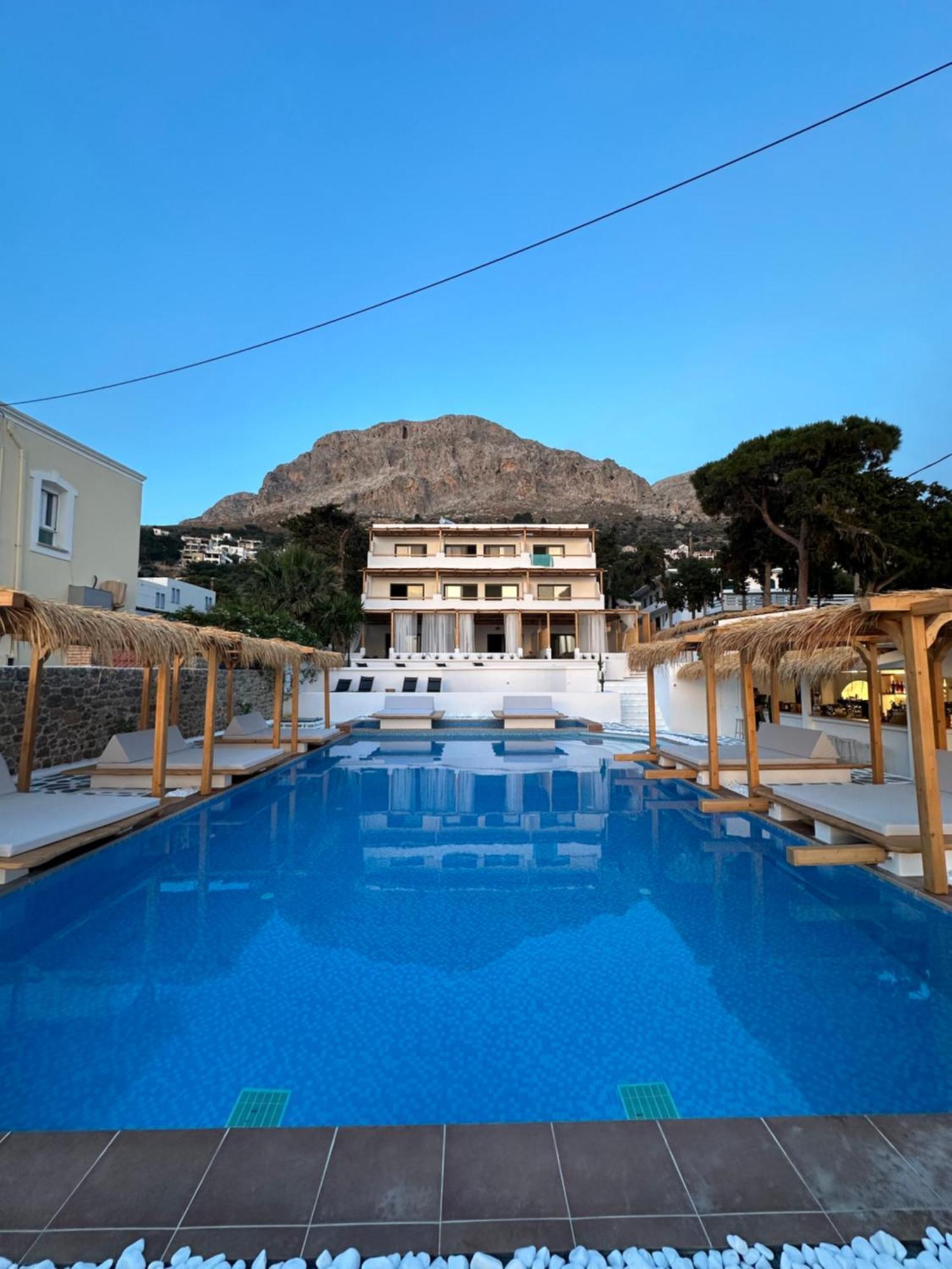 Spongia Hotel Suites & Spa Myrties ภายนอก รูปภาพ