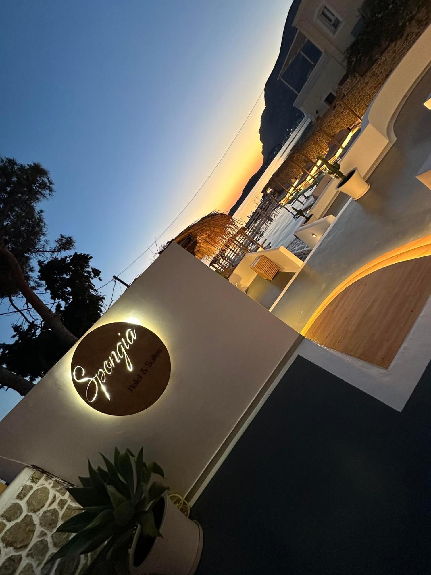 Spongia Hotel Suites & Spa Myrties ภายนอก รูปภาพ