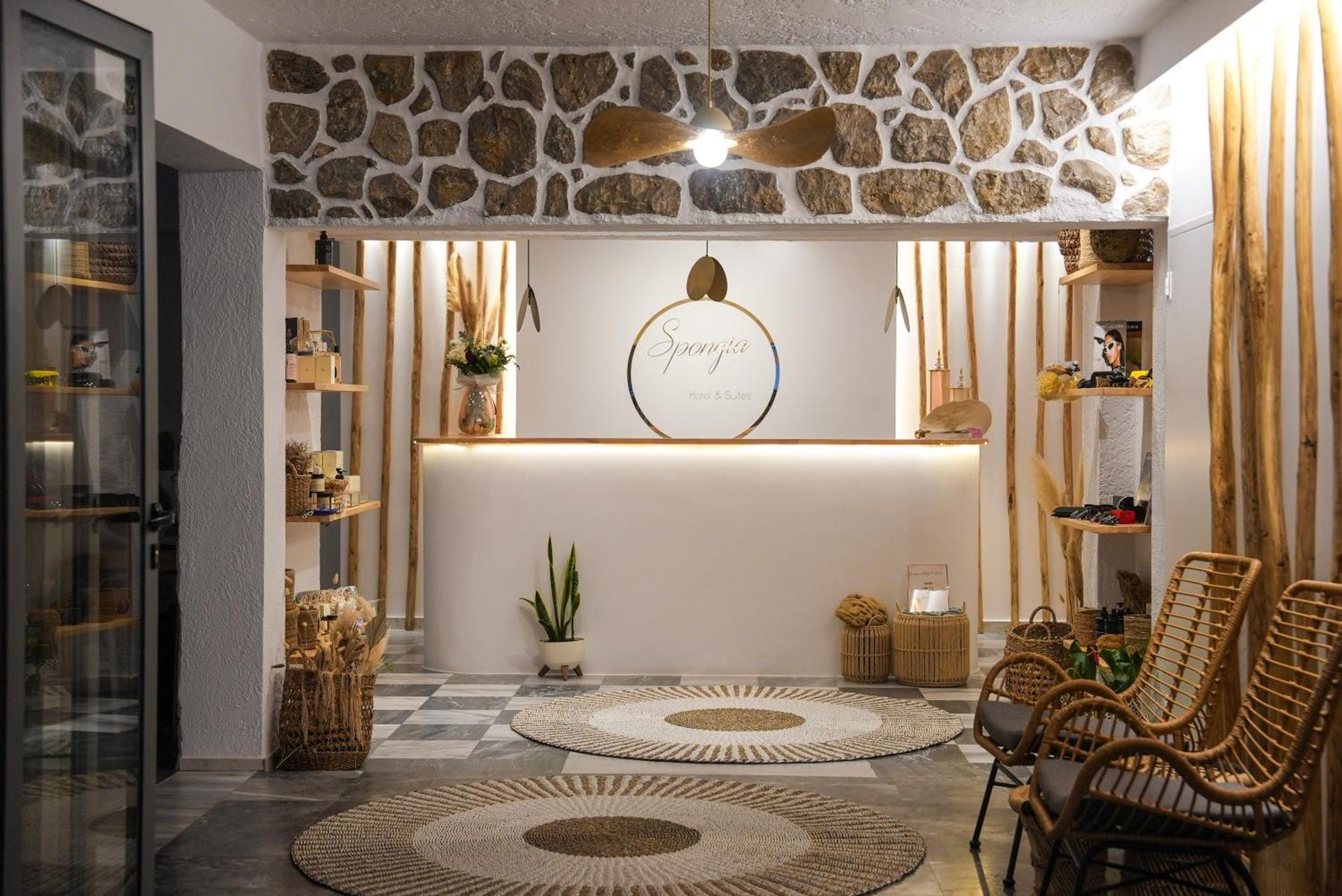 Spongia Hotel Suites & Spa Myrties ภายนอก รูปภาพ