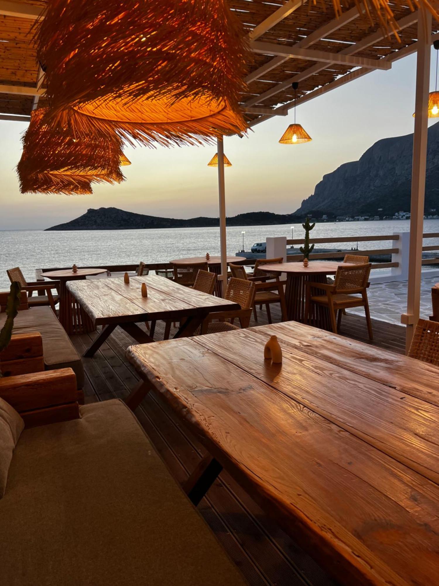 Spongia Hotel Suites & Spa Myrties ภายนอก รูปภาพ
